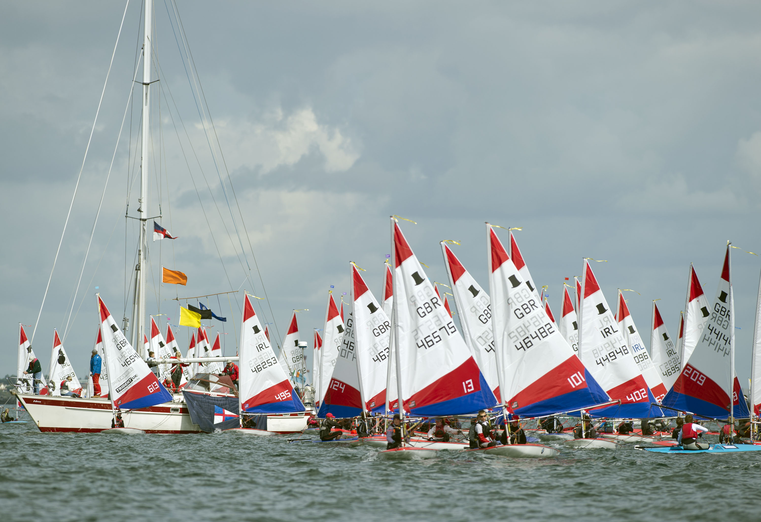 Pics - Start RACE 4 of SOVEREIGN SKI TOPPER WORLD @ DUN LAOGHAIRE AUG 16